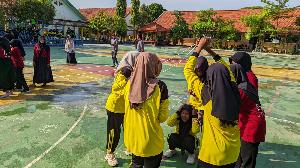 Semarak Classmeeting Semester Genap SMPN 1 Ngimbang Sebagai Ajang Kreasi Sportivitas dan Kebersamaan