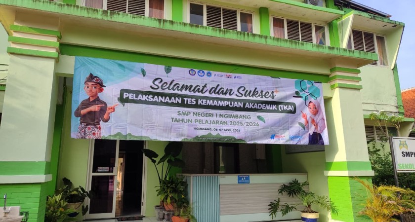Pelaksanaan Tes Kemampuan Akademik (TKA) SMPN 1 Ngimbang Tahun Pelajaran 2025/2026 Berjalan Lancar
